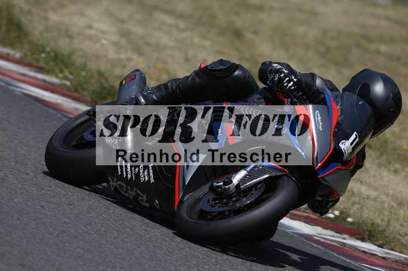 /Archiv-2023/28 05.06.2023 Moto Club Anneau du Rhin/rouge-expert/1